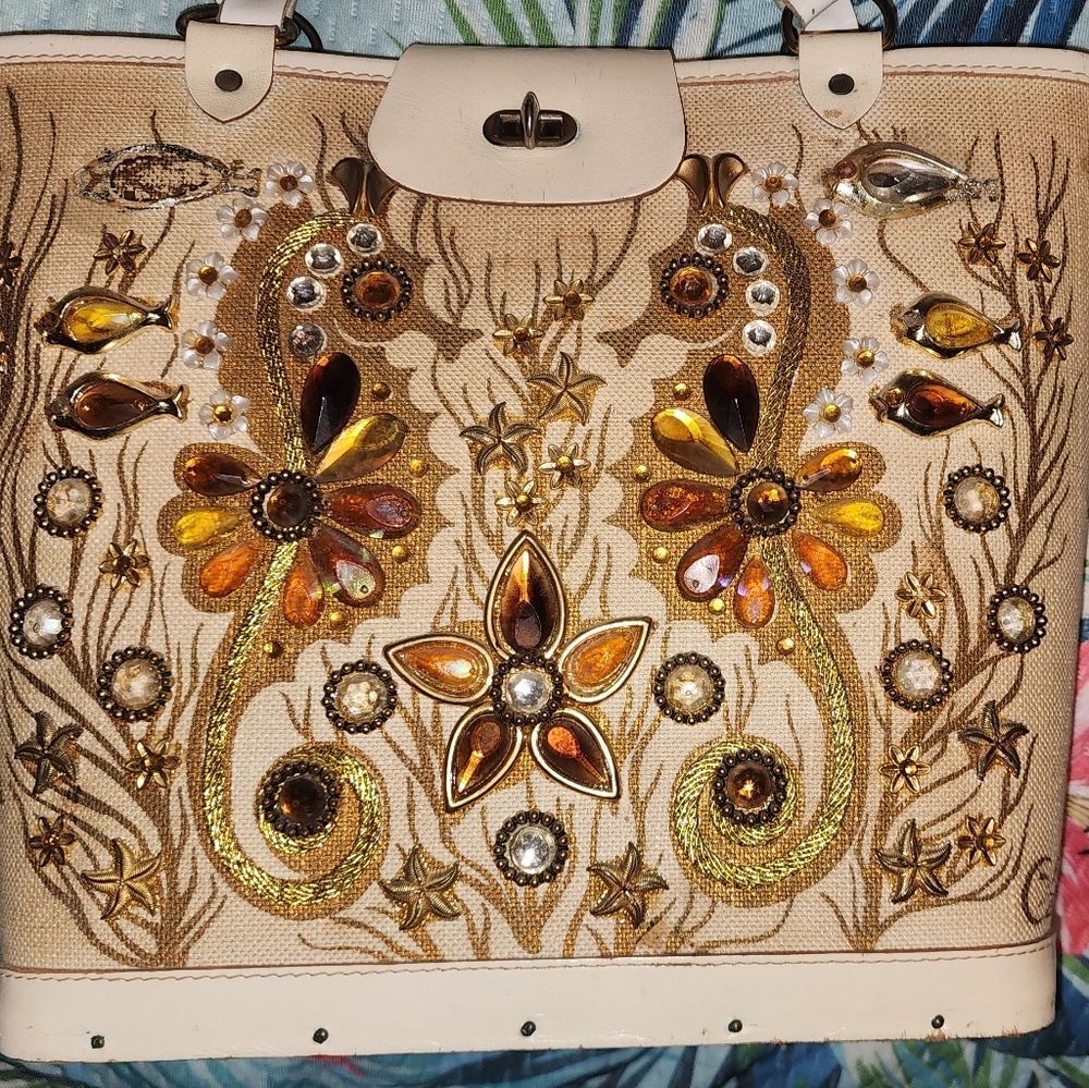 1960s Vintage Purse, Seahorse, Wooden Bottom